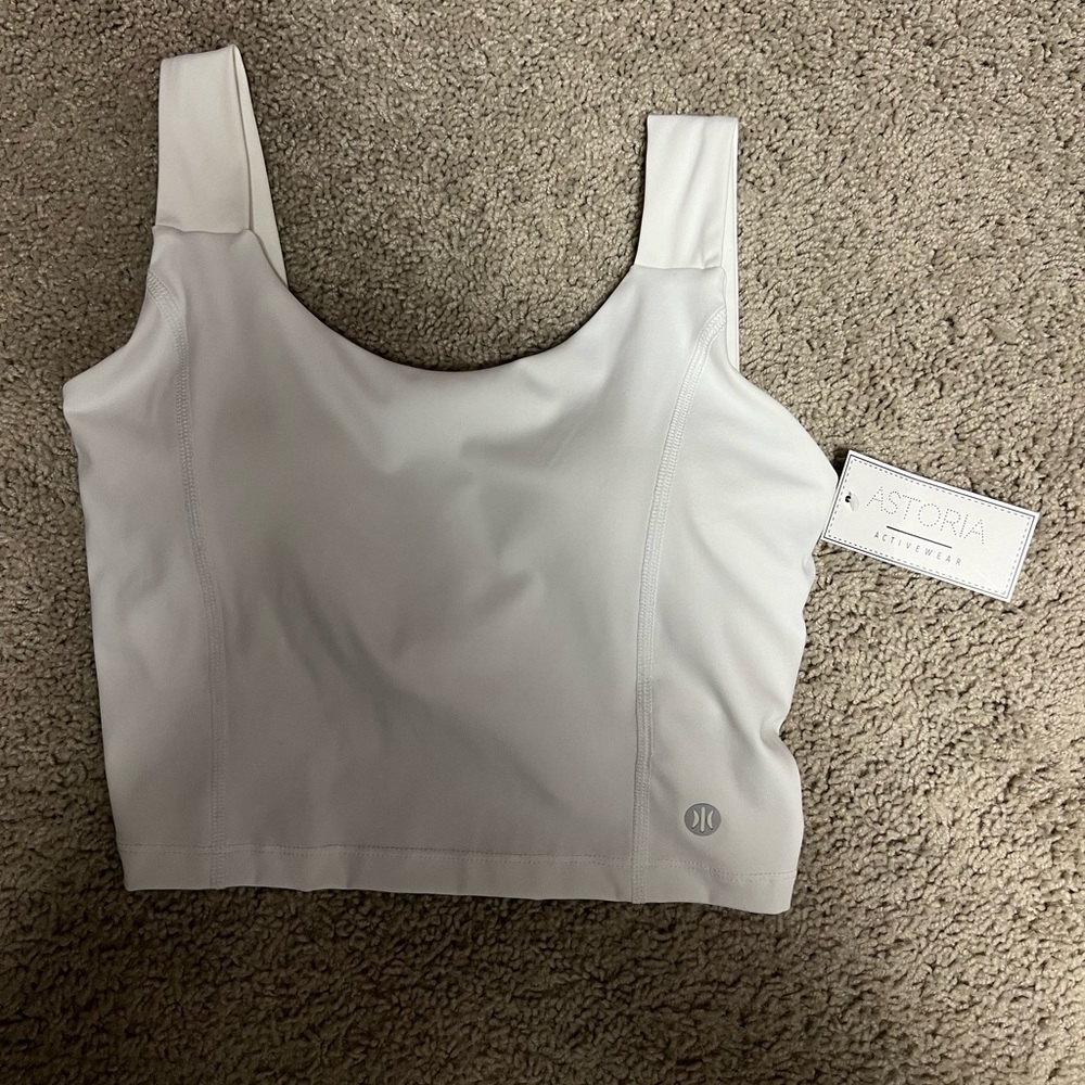 Astoria live luxe crossed sports bra cropped - white